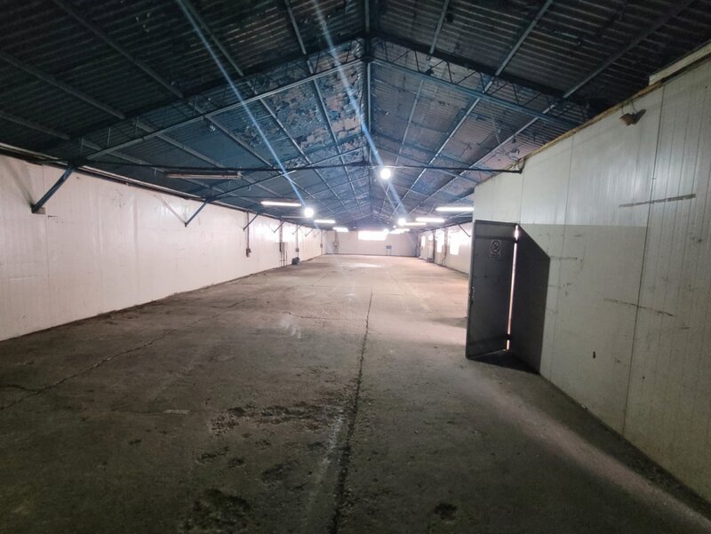 Baicului, spatiu depozitare, 3 eur/mp.